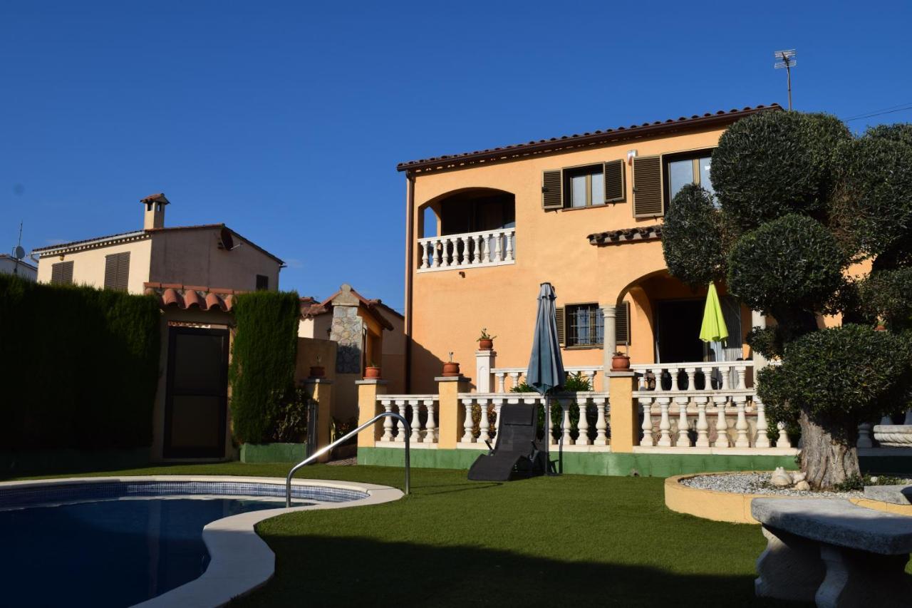 Casa L'Escala 31 Villa Exteriör bild