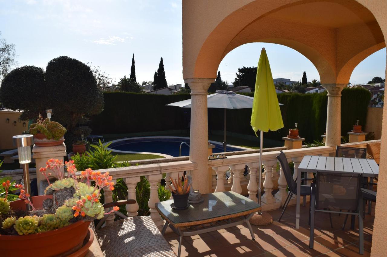 Casa L'Escala 31 Villa Exteriör bild
